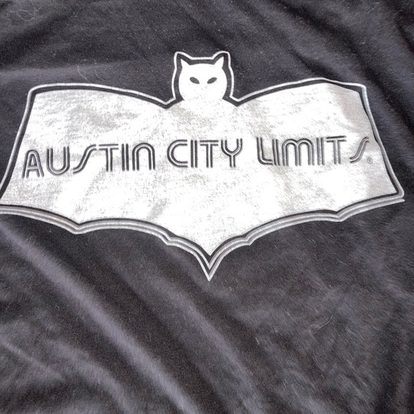 Austin City Limits T-Shirt: BATS: ACL Live: Music Venue: Willie Nelson: Medium - Picture 2 of 3